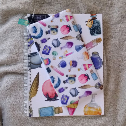 Potions & Pens writing set